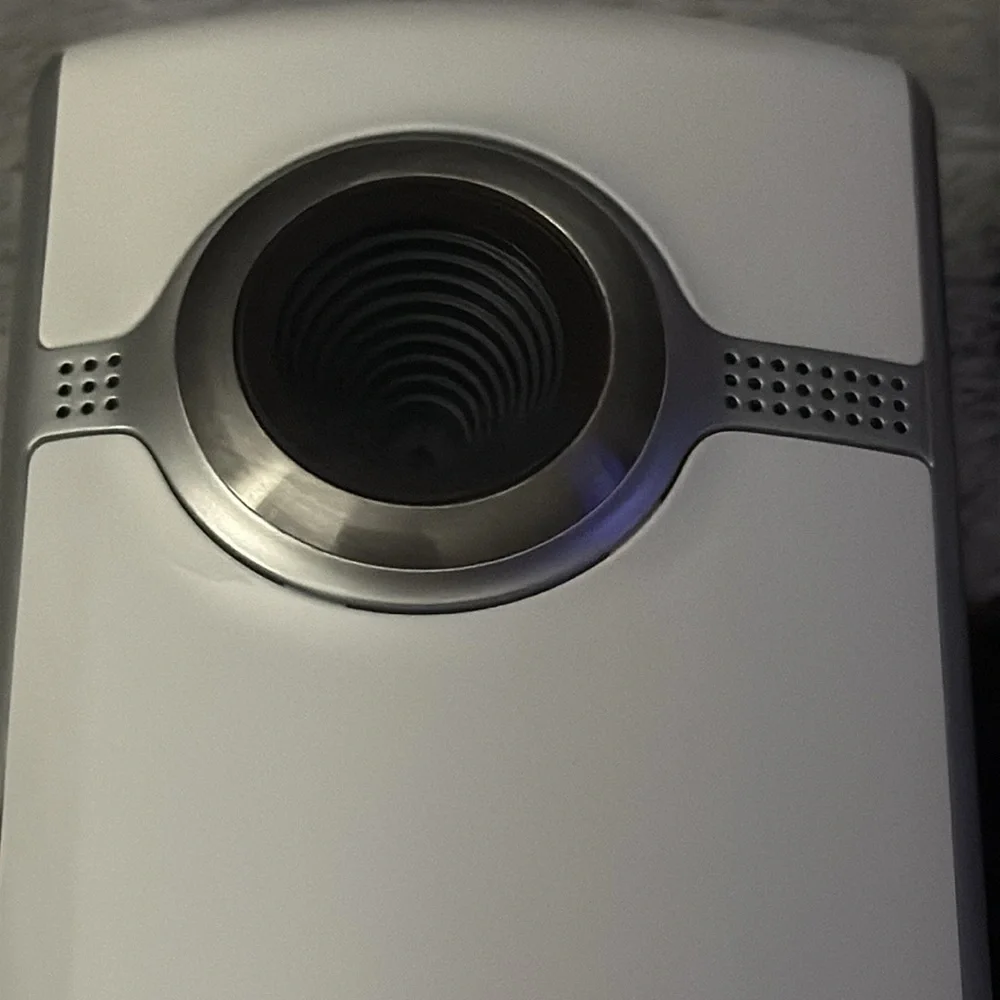 Flip Video Camera with Case, includes battery and battery charger! Like new